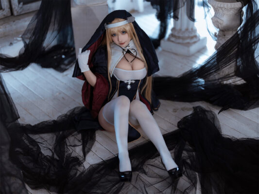 bo-anh-cosplay-nu-tu-cuc-sexy-cua-sister-charlotte-冷冽谷的饭桶