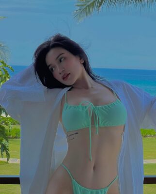 sithanh 1743305112 3599426628264586829 53582247