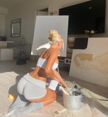 sophie.saintt 1669668111 2981714692403683374 11075059279