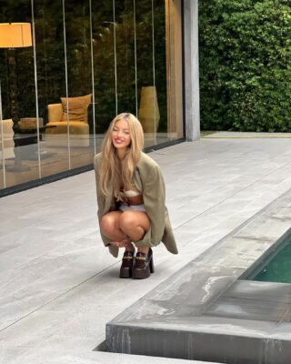 sophie.saintt 1729176263 3480776815078078458 11075059279