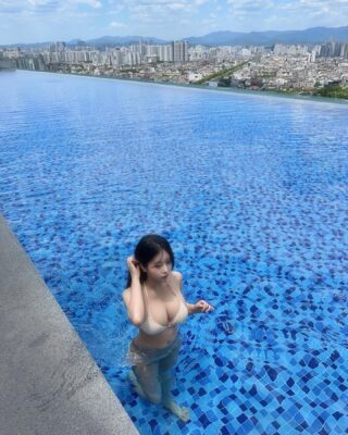 xouuuus 1717323619 3381478063676728059 5551743903