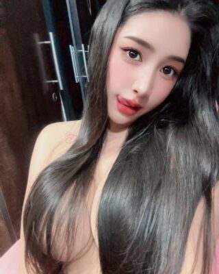 alice. th 1748404457 3642203025508629295 5964806070