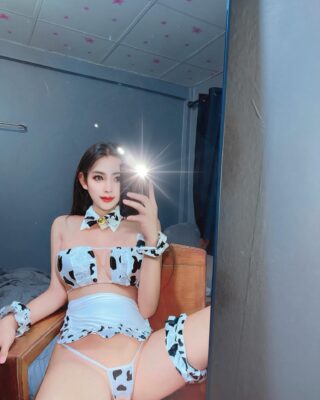 alice. th 1750035792 3655887658292973979 5964806070