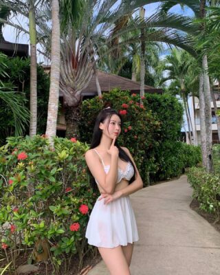 yyyoungggggg 1711170634 3329863082821193213 2098532476