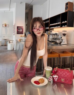 sithanh 1753503212 3684974489487568955 53582247