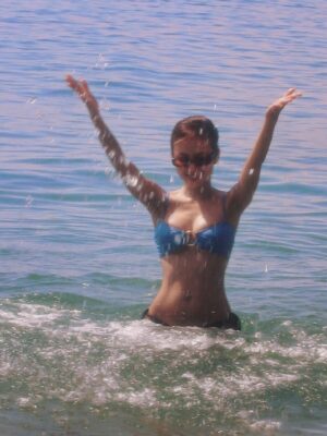 may lily 2025 09 17T090440.000Z 7