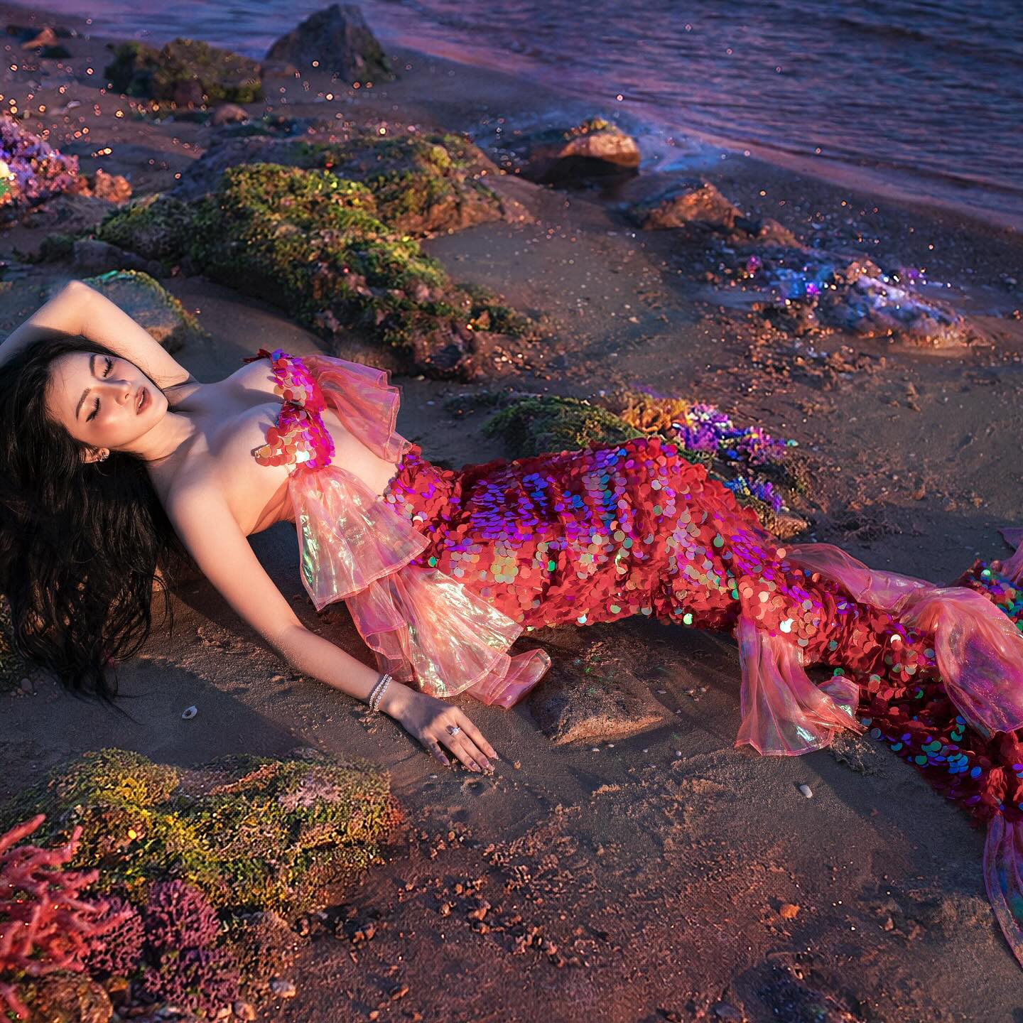 Ngọc Kara nàng tiên cá quyến rũ